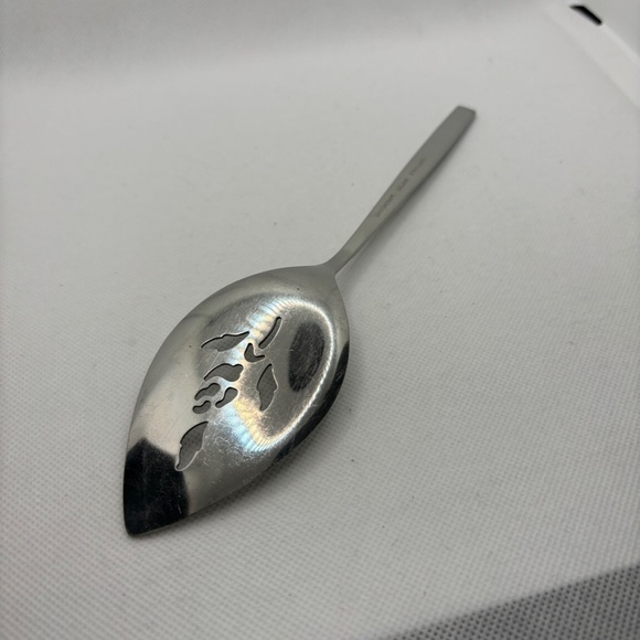 Oneidacraft, Capistrano Stainless Pie Server, Circa 1971, Vintage - Picture 6 of 6